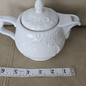 Rosenthal Classic Rose White Porcelain Teapot 4.5 Inches Tall